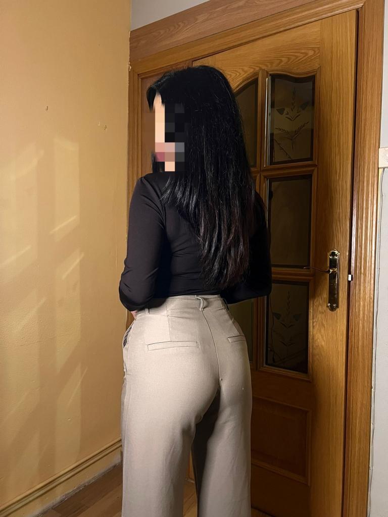 642654773: Chica busca chico en Madrid