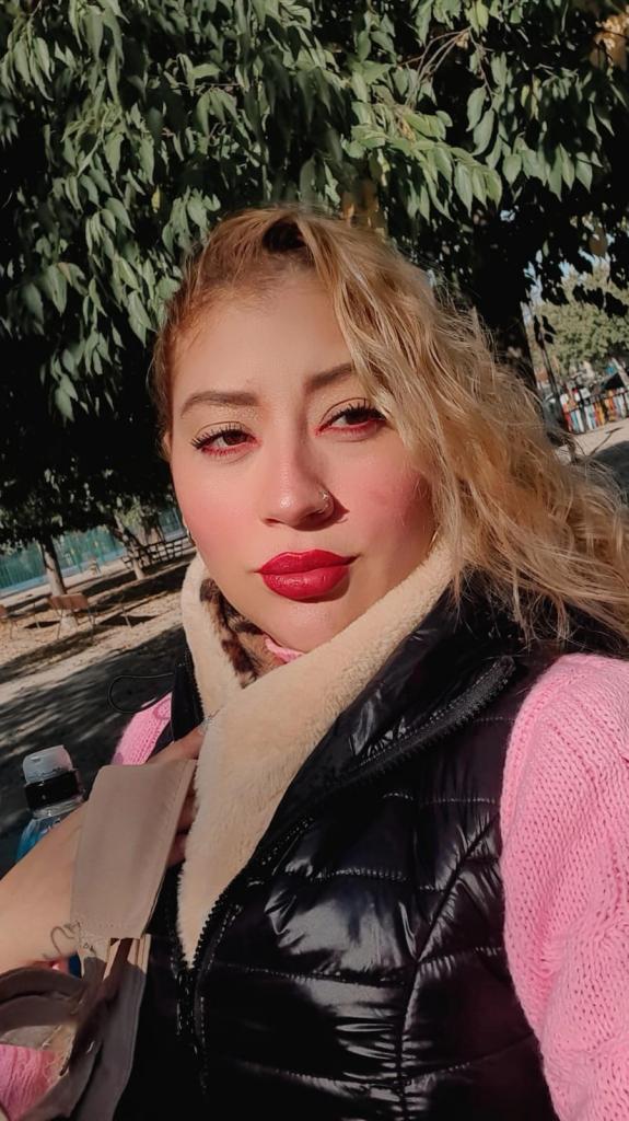 614798474: Chica busca chico en Almería