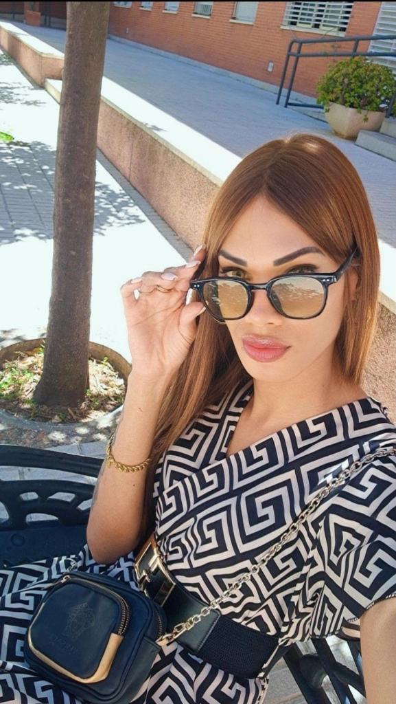 642213309: Travesti en Sevilla