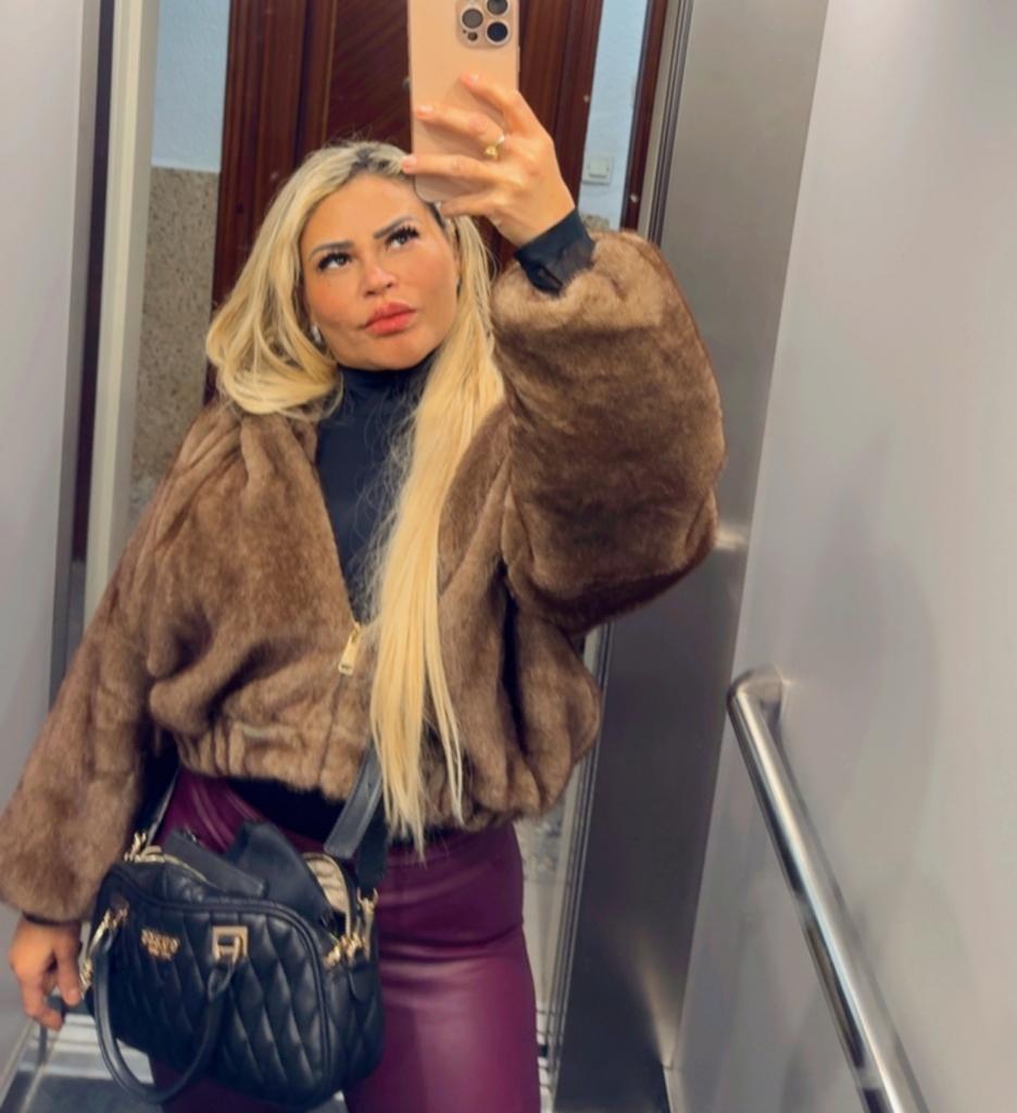 Chica busca chico en Córdoba: Chica busca chico