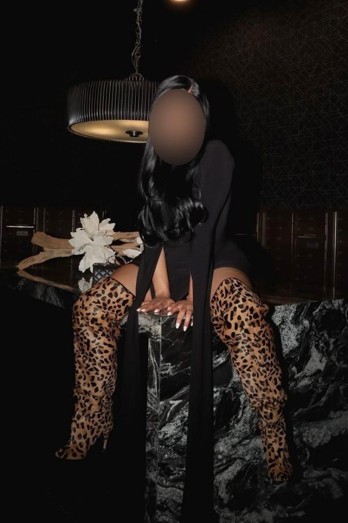 Chica busca chico en Tenerife: Chica busca chico