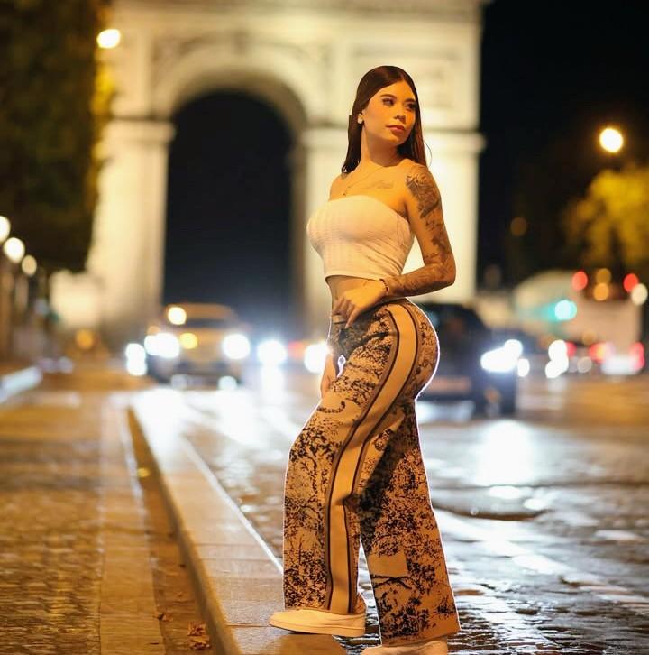 642968534: Chica busca chico en Lérida