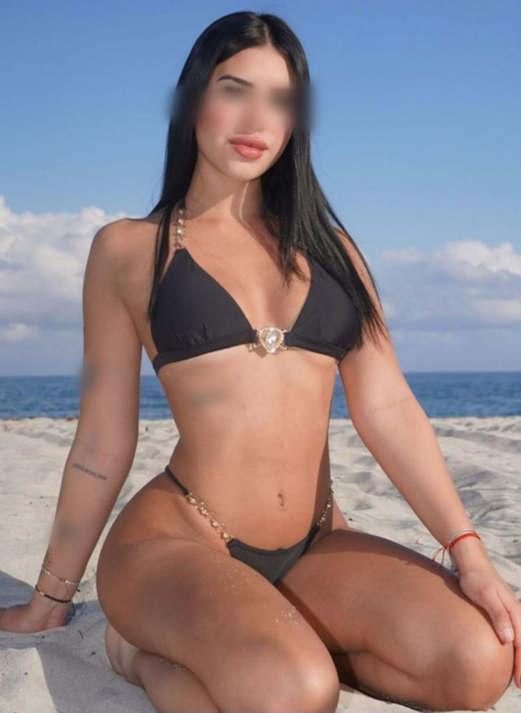 614953473: Chica busca chico en Alicante