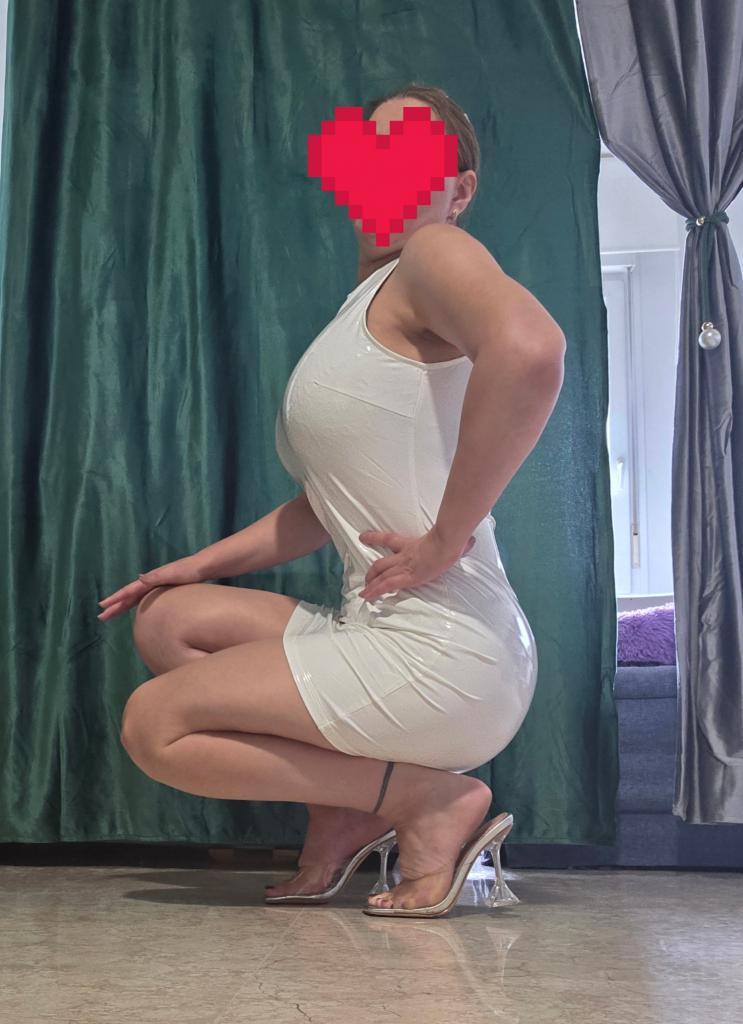 602556595: Chica busca chico en Sevilla