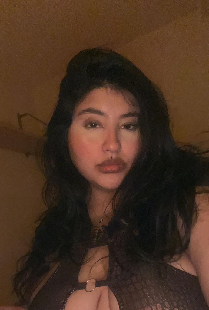 662047542: Chica busca chico en Málaga