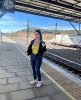 614955418: Chica busca chico en Navarra