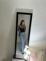 667364332: Chica busca chico en Barcelona