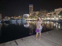 671765090: Chica busca chico en Madrid