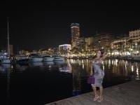 671765090: Chica busca chico en Madrid