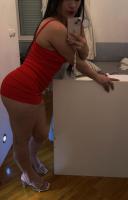 613891250: Chica busca chico en Barcelona