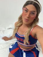 662475434: Transexual en Ibiza