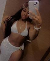 631973869: Chica busca chico en Barcelona