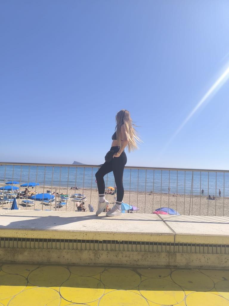 612485172: Chica busca chico en Alicante