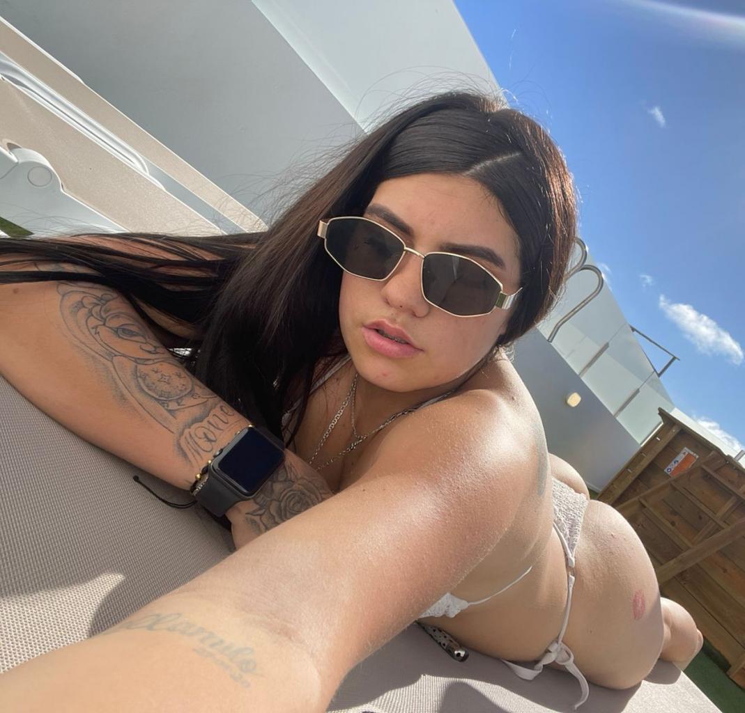 Chica busca chico en Las Palmas: Chica busca chico