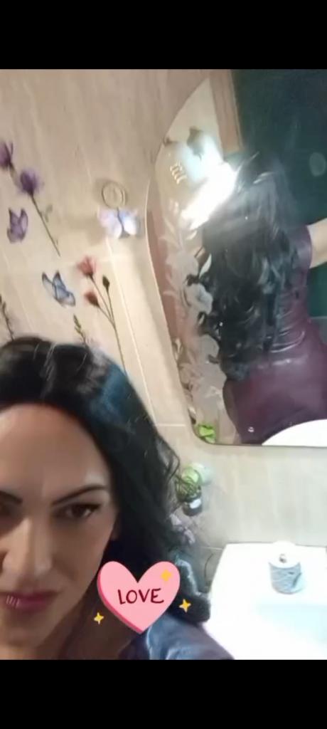 614866411: Chica busca chico en Murcia