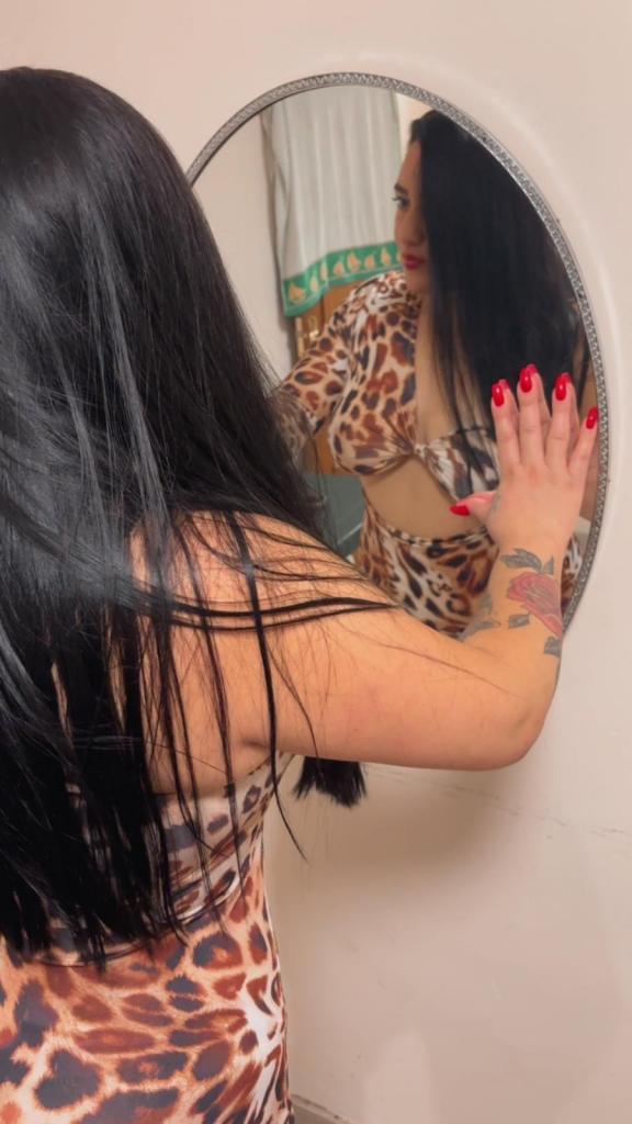 676868930: Chica busca chico en Madrid