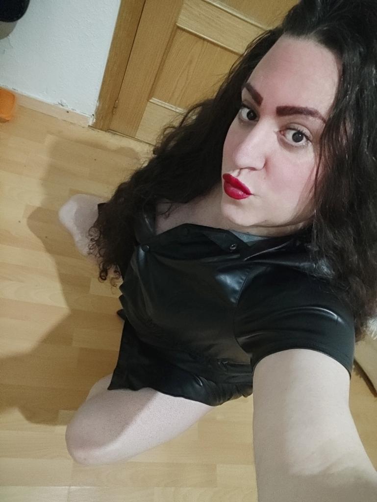 631538982: Transexual en Toledo