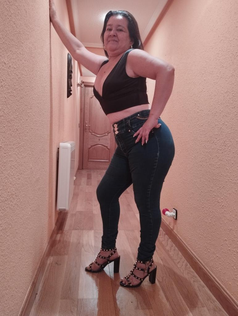 643053704: Chica busca chico en Lugo