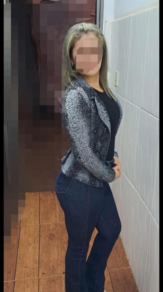 Chica busca chico en Toledo: Chica busca chico
