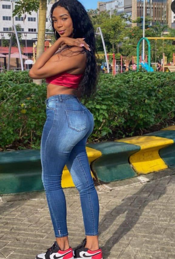 604305093: Travesti en Murcia