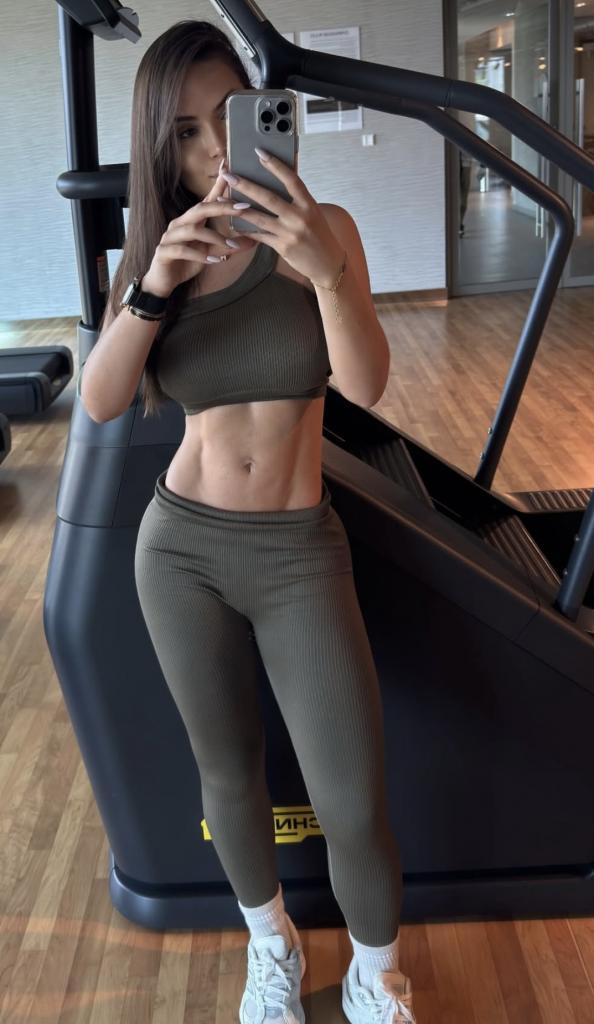 623146605: Chica busca chico en Madrid