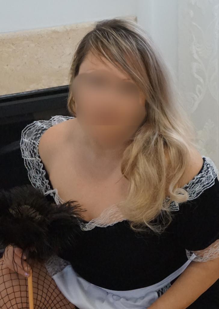 Chica busca chico en Almería: 