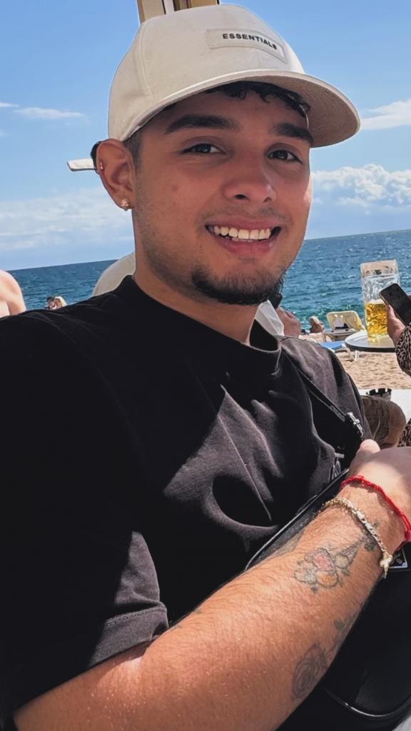 Chico busca chica en Asturias: 