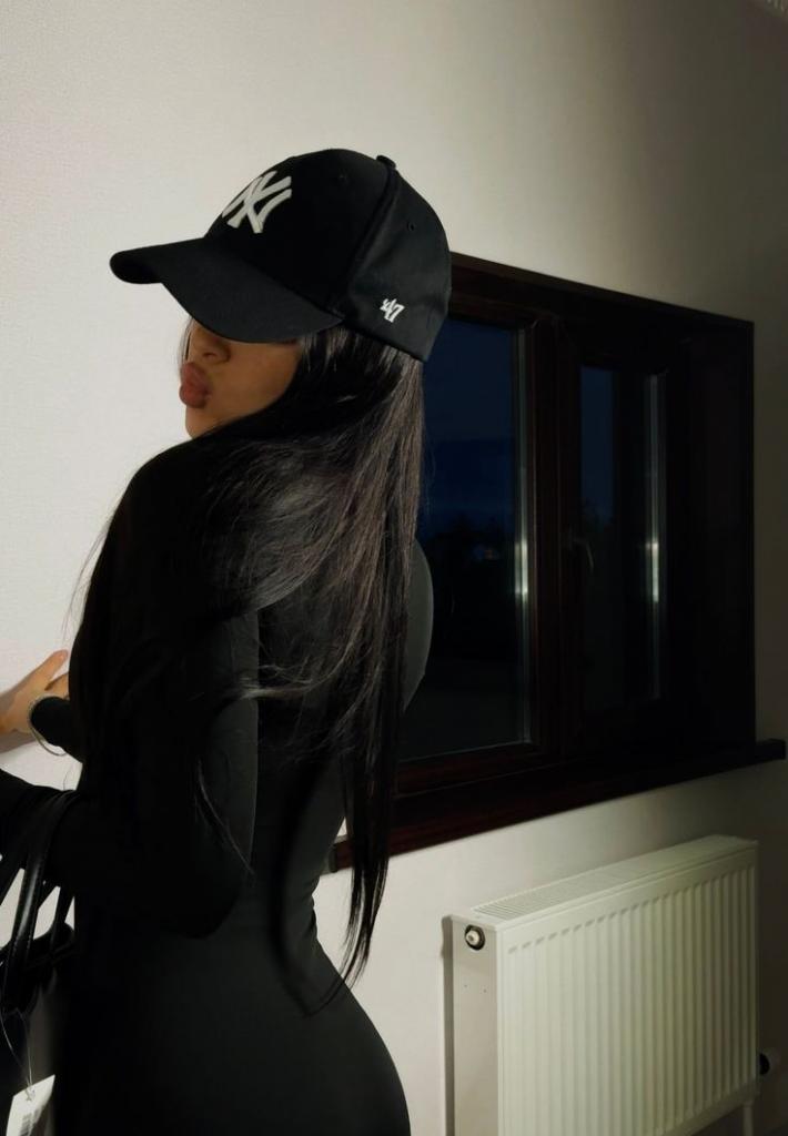 613121956: Chica busca chico en Cádiz