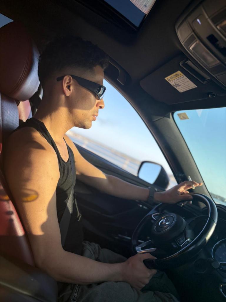 653682266: Chico busca chica en Málaga