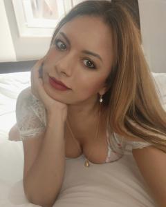 657799485: Travesti en La Coruña