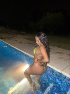 685416147: Chica busca chico en Valencia