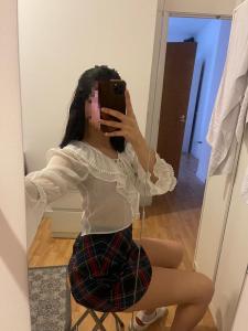 604257569: Chica busca chico en Madrid