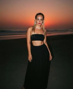 611331941: Chica busca chico en Mallorca