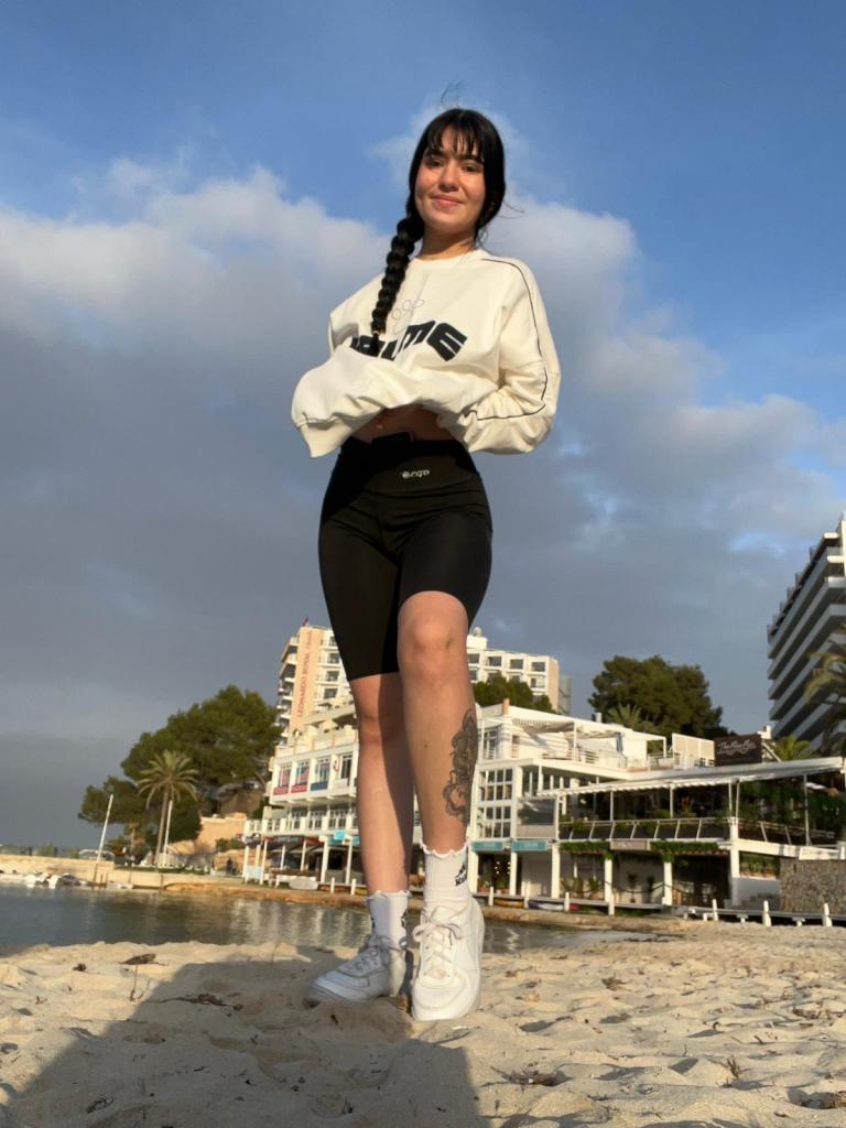 661449591: Chica busca chico en Mallorca