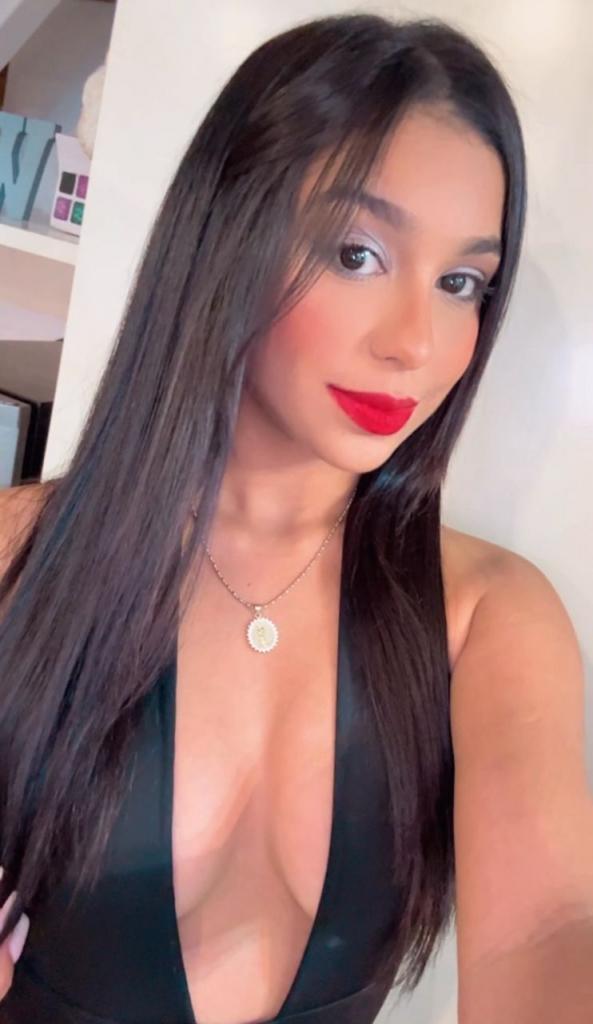 Chica busca chico en Málaga: Chica busca chico