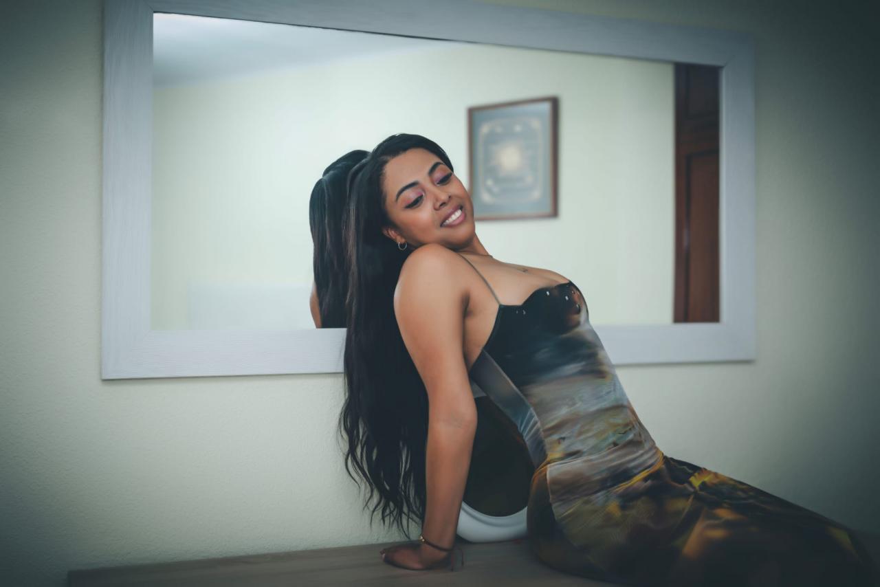 632800648: Chica busca chico en Valencia