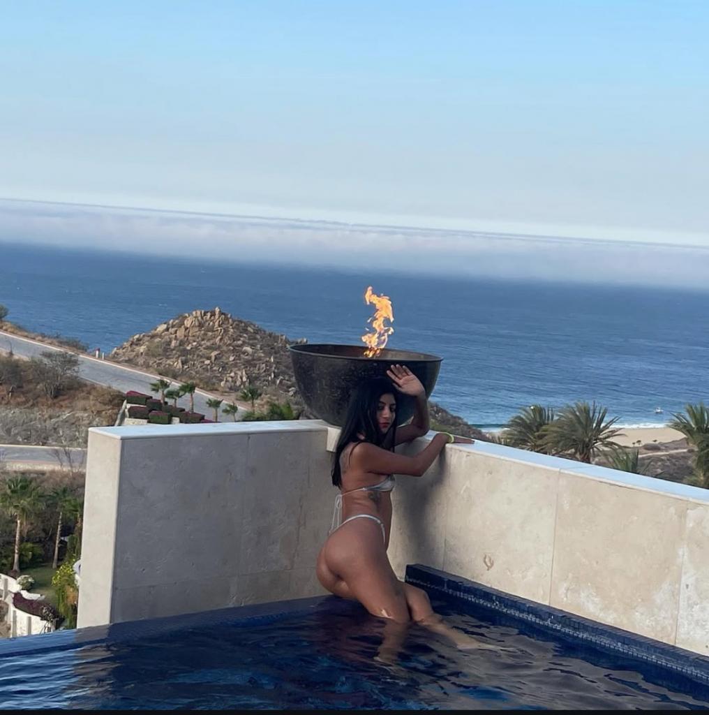 624421641: Chica busca chico en Madrid