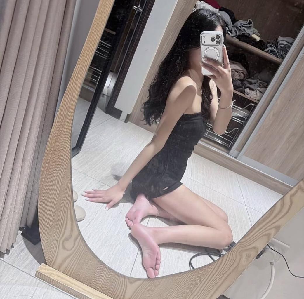 695419562: Chica busca chico en Lérida