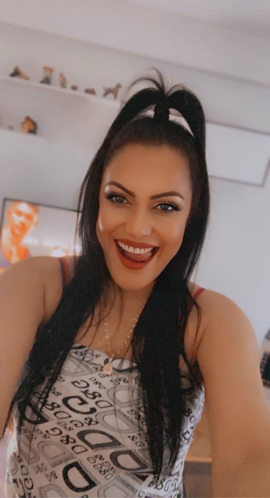 613800625: Chica busca chico en Guipúzcoa