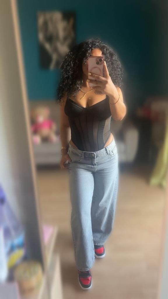 657703037: Chica busca chico en Vizcaya