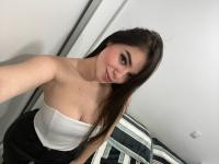 614599887: Chica busca chico en Madrid