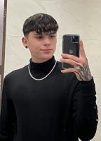 604854296: Chico busca chica en Madrid