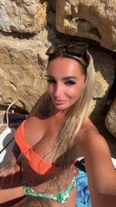 Chica busca chico en Almería: 