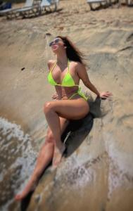 617255827: Chica busca chico en Madrid