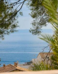 624570721: Chica busca chico en Ibiza