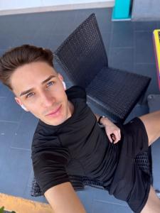 Chico busca chica en Segovia: 