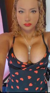 667026297: Transexual en Albacete