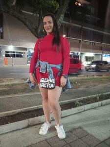 611295048: Chica busca chico en Huesca