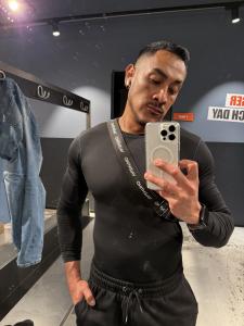 657868818: Chico busca chica en Madrid