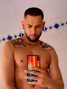 604169691: Chico busca chica en Madrid